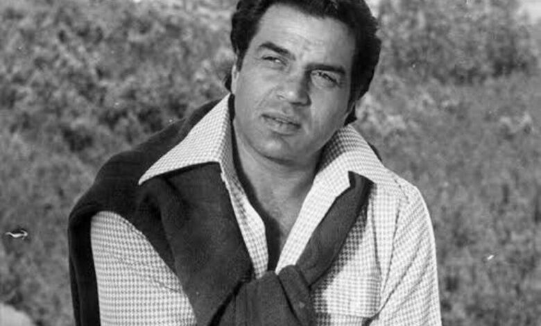 बॉलीवुड के दिग्गज अभिनेता धर्मेंद्र का 89 साल की उम्र में निधन बॉलीवुड के दिग्गज अभिनेता धर्मेंद्र का 89 साल की उम्र में निधन