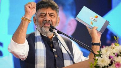 भरोसा मिल गया है; DK शिवकुमार के समर्थकों के दावे से हलचल, दिल्ली में डटे कई विधायक भरोसा मिल गया है; DK शिवकुमार के समर्थकों के दावे से हलचल, दिल्ली में डटे कई विधायक