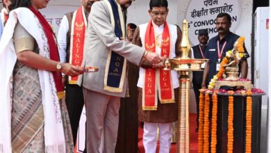 अनुशासित और समय के पाबंद होंगे तो सफलता अवश्य मिलेगी- राज्यपाल डेका अनुशासित और समय के पाबंद होंगे तो सफलता अवश्य मिलेगी- राज्यपाल डेका