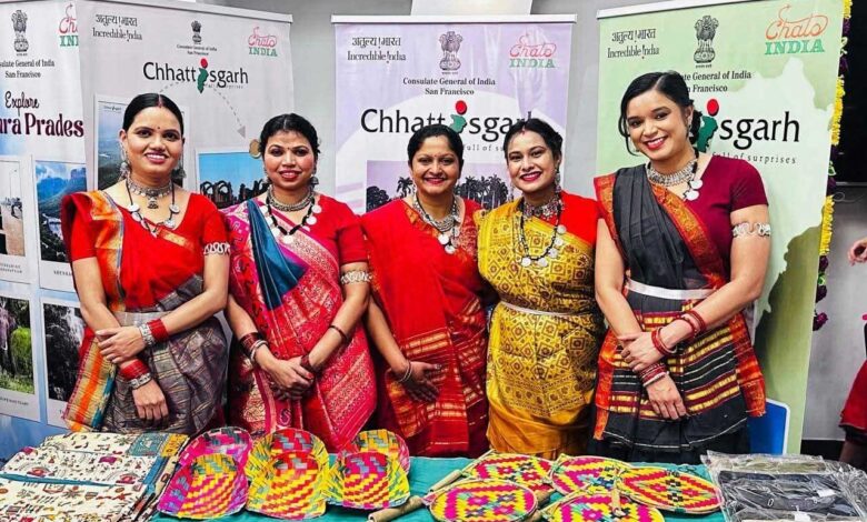 छत्तीसगढ़ की संस्कृति ने विदेश में बिखेरा रंग छत्तीसगढ़ की संस्कृति ने विदेश में बिखेरा रंग