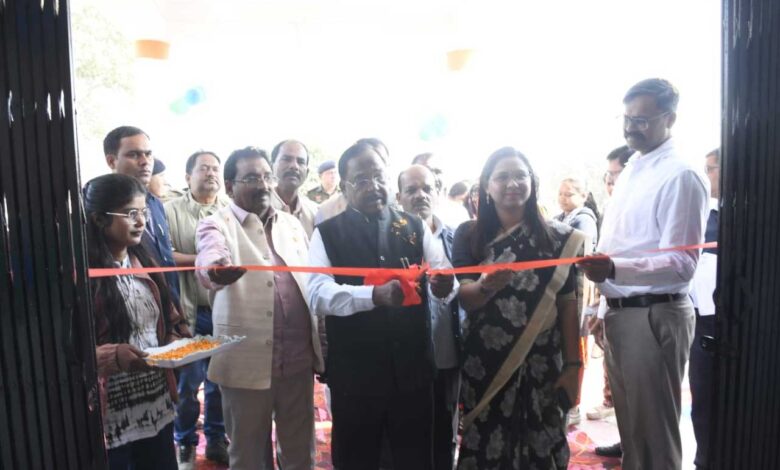 मंत्री नेताम ने किया प्रशिक्षण केंद्र का शुभारंभ मंत्री नेताम ने किया प्रशिक्षण केंद्र का शुभारंभ