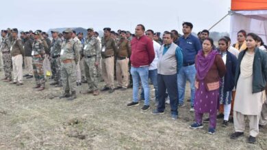 ग्राम नगपुरा में आयोजित शिव महापुराण कथा कार्यक्रम में लगे सुरक्षा व्यवस्था की किया गया समीक्षा ग्राम नगपुरा में आयोजित शिव महापुराण कथा कार्यक्रम में लगे सुरक्षा व्यवस्था की किया गया समीक्षा