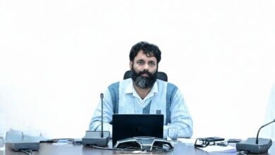 विकास कार्यों में सुस्ती पर कलेक्टर सख्त : गुणवत्ता से समझौता करने वालों पर गिरेगी गाज विकास कार्यों में सुस्ती पर कलेक्टर सख्त : गुणवत्ता से समझौता करने वालों पर गिरेगी गाज