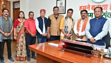 मुख्यमंत्री श्री विष्णु देव साय से रायपुर प्रेस क्लब के नवनिर्वाचित पदाधिकारियों की सौजन्य मुलाकात*