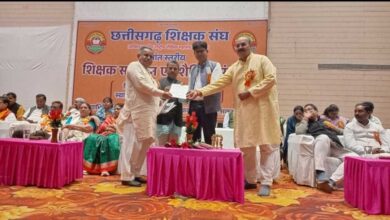 शिक्षा से ही राष्ट्र बदलेगा, शिक्षक इसकी धुरी हैं – वित्त मंत्री ओ.पी. चौधरी शिक्षा से ही राष्ट्र बदलेगा, शिक्षक इसकी धुरी हैं – वित्त मंत्री ओ.पी. चौधरी