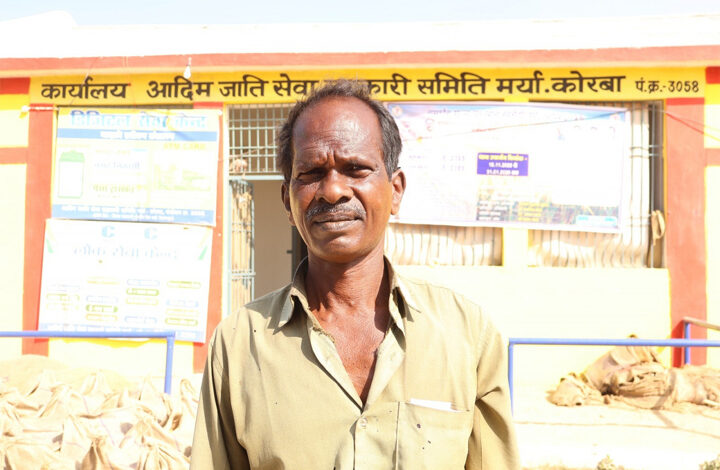 कृषक उन्नति योजना से बदली ग्राम कछार के किसान आनंद सिंह कंवर की तकदीर कृषक उन्नति योजना से बदली ग्राम कछार के किसान आनंद सिंह कंवर की तकदीर