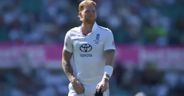 सिडनी टेस्ट में बढ़ी इंग्लैंड की चिंता, बेन स्टोक्स ग्रोइन चोट के कारण बाहर सिडनी टेस्ट में बढ़ी इंग्लैंड की चिंता, बेन स्टोक्स ग्रोइन चोट के कारण बाहर