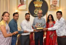 राज्यपाल से रेडियो संगवारी टीम ने की सौजन्य मुलाकात