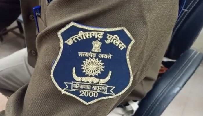 दुर्ग में पुलिस महकमे में बड़ी कार्रवाई: TI सस्पेंड, 6 अफसरों का तबादला दुर्ग में पुलिस महकमे में बड़ी कार्रवाई: TI सस्पेंड, 6 अफसरों का तबादला