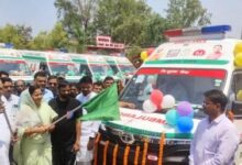 मंत्री लक्ष्मी राजवाड़े ने 09 नई 108 एम्बुलेंस को दिखाई हरी झंडी