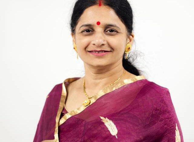 “फ्लाईओवर पर यू-टर्न से X-Y-Z टर्न तक: दीप्ति दुबे का सरकार पर तीखा हमला” “फ्लाईओवर पर यू-टर्न से X-Y-Z टर्न तक: दीप्ति दुबे का सरकार पर तीखा हमला”