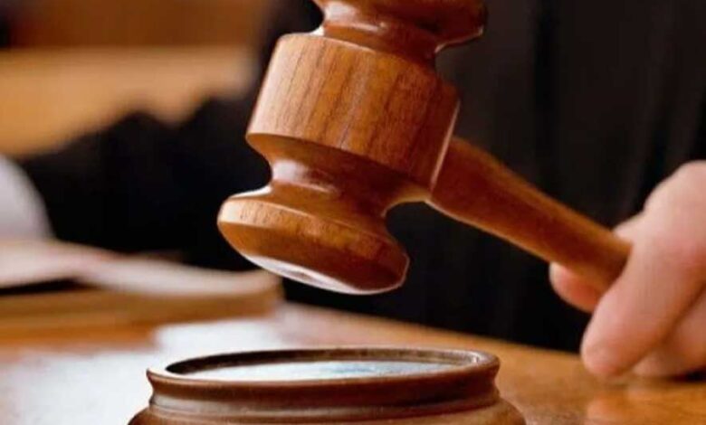 घर में प्रार्थना सभा पर नहीं लगेगी रोक: छत्तीसगढ़ हाई कोर्ट ने पुलिस नोटिस किया खारिज घर में प्रार्थना सभा पर नहीं लगेगी रोक: छत्तीसगढ़ हाई कोर्ट ने पुलिस नोटिस किया खारिज