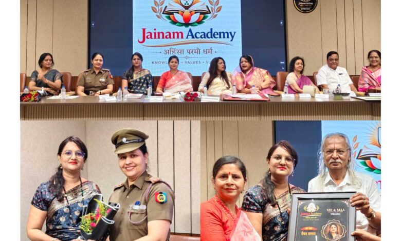 ग्रामीण जीवन की सादगी, माँ का ममता और महिलाओं की मेहनत की झलक