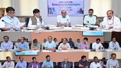 आम जनता को शासन की फ्लैगशिप योजनाओं का लाभ दिलाने के लिए सूचना प्रौद्योगिकी का अधिकतम इस्तेमाल करें: मुख्य सचिव  विकासशील