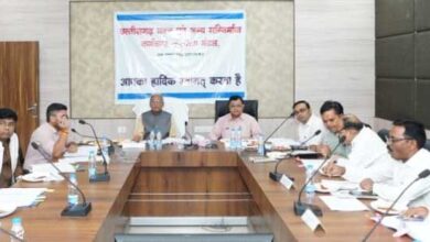 श्रमिकों के हितों की रक्षा एवं उनके समग्र विकास के लिए योजनाओं के क्रियान्वयन में पारदर्शिता एवं जवाबदेही सुनिश्चित हो : श्रम मंत्री लखन लाल देवांगन