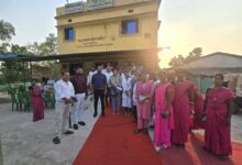 झोपड़ी से गुणवत्ता मानक तक : सुकमा जिले के मिनपा ने लिखी बदलाव की नई कहानी झोपड़ी से गुणवत्ता मानक तक : सुकमा जिले के मिनपा ने लिखी बदलाव की नई कहानी