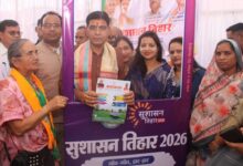 सरकार की योजनाओं का लाभ प्रत्येक पात्र हितग्राही को मिलें – मंत्री श्री टंक राम वर्मा
