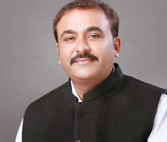 गफ्फू मेमन बने एफसीआई कंसल्टेटिव कमेटी के सदस्य, सांसद बृजमोहन की अनुशंसा पर भारत सरकार खाद्य मंत्रालय ने जारी किया मनोनयन आदेश