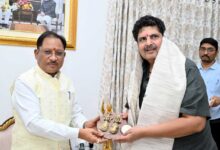 किसान हितैषी नीतियों ने दिलाई छत्तीसगढ़ को नई पहचान : छत्तीसगढ़ के कृषि विकास मॉडल का अध्ययन करने पहुंचा महाराष्ट्र का विधायक दल किसान हितैषी नीतियों ने दिलाई छत्तीसगढ़ को नई पहचान : छत्तीसगढ़ के कृषि विकास मॉडल का अध्ययन करने पहुंचा महाराष्ट्र का विधायक दल