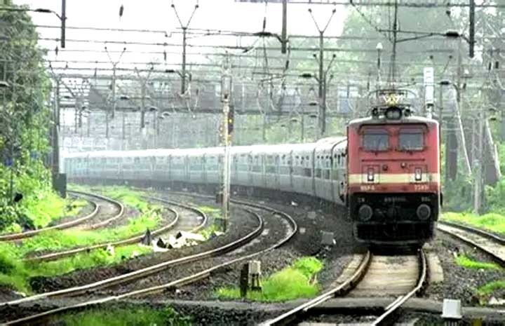 रेलवे का इंफ्रास्ट्रक्चर बूस्ट: चांपा-कोरबा खंड पर तीसरी लाइन से कम होगी देरी रेलवे का इंफ्रास्ट्रक्चर बूस्ट: चांपा-कोरबा खंड पर तीसरी लाइन से कम होगी देरी