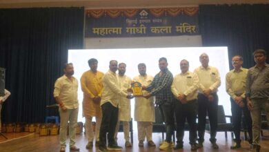 जरूरतमंदों के लिए फरिश्ता बने यूनुस अजनबी, रक्त अलंकरण सम्मान से नवाजे गए।