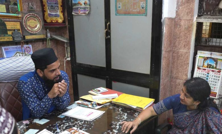 मुस्लिम बच्चों के अधिकारों की रक्षा के लिए आयोग तत्पर, मदरसों में बच्चों की स्वच्छता और व्यवस्थाओं में मिली खामियां मुस्लिम बच्चों के अधिकारों की रक्षा के लिए आयोग तत्पर, मदरसों में बच्चों की स्वच्छता और व्यवस्थाओं में मिली खामियां