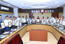 सीएम हेल्पलाइन 1076 का शुभारंभ : अब एक कॉल पर सुनी जाएगी जनता की हर समस्या सीएम हेल्पलाइन 1076 का शुभारंभ : अब एक कॉल पर सुनी जाएगी जनता की हर समस्या
