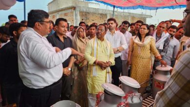 मंत्री  रामविचार नेताम ने दी पशुपालकों को बड़ी सौगात