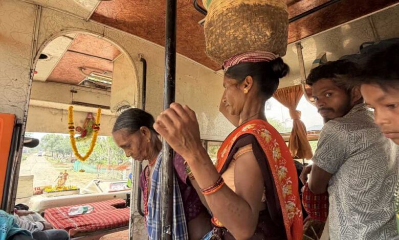 आत्मनिर्भरता की नई उड़ान – अपनी शर्तों पर सफ़र आत्मनिर्भरता की नई उड़ान – अपनी शर्तों पर सफ़र