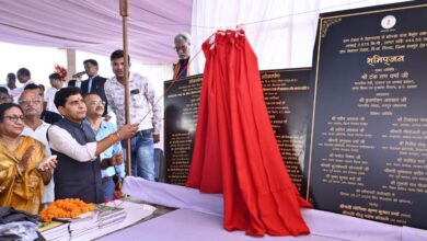 तिल्दा विकासखंड के ग्राम टंडवा में 8 करोड़ के विकास कार्यों का लोकार्पण-भूमिपूजन