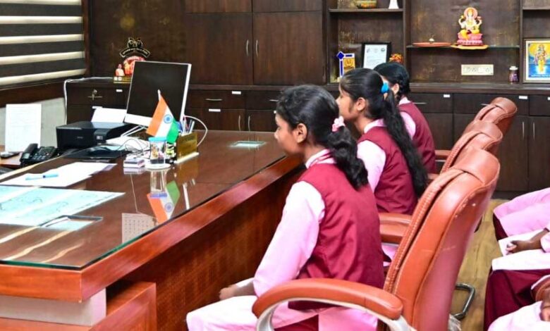 शिक्षा से सशक्त हो रहे जनजातीय अंचल, नीट-2026 में एकलव्य विद्यालयों के होनहार विद्यार्थियों का शानदार प्रदर्शन