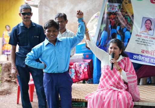 डॉ. वर्णिका शर्मा की बाल चौपाल 2.0 में बच्चों ने उठाई शिक्षा और बाल श्रम के खिलाफ आवाज़ डॉ. वर्णिका शर्मा की बाल चौपाल 2.0 में बच्चों ने उठाई शिक्षा और बाल श्रम के खिलाफ आवाज़