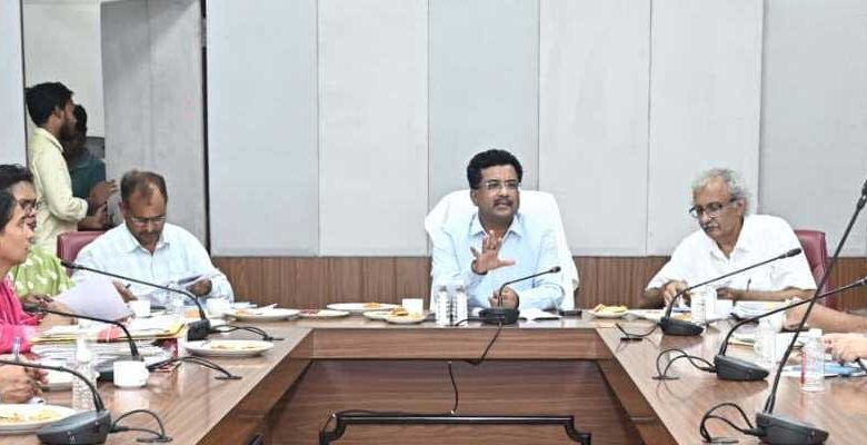 विज्ञान भवन बनेगा अनुसंधान और नवाचार का आधुनिक केंद्र: प्रमुख सचिव श्री सोनमणि बोरा