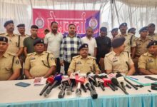 लोन के नाम पर 43 शिक्षकों से करोड़ों की ठगी का भंडाफोड़: 3 महीने की जांच के बाद अंतरजिला गिरोह के 5 आरोपी गिरफ्तार