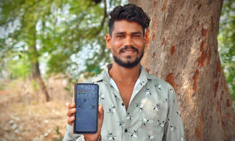 मुख्यमंत्री हेल्पलाइन का कमाल, डेढ़ माह से लंबित समस्या का 6 घंटे में हुआ समाधान मुख्यमंत्री हेल्पलाइन का कमाल, डेढ़ माह से लंबित समस्या का 6 घंटे में हुआ समाधान