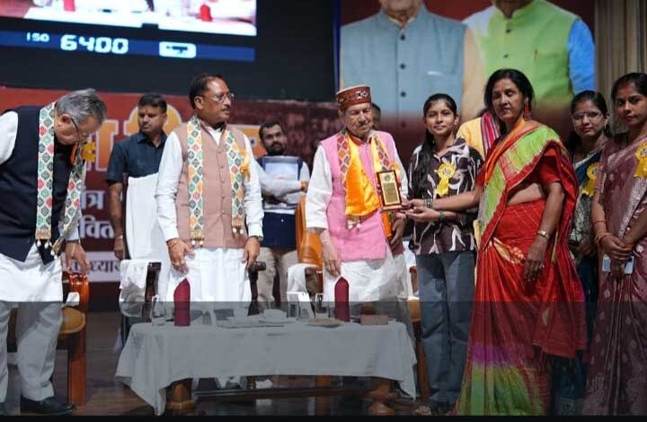 बोरियाखुर्द स्थित प्रांजल जीनियस पब्लिक स्कूल में शाला प्रवेश उत्सव संपन्न