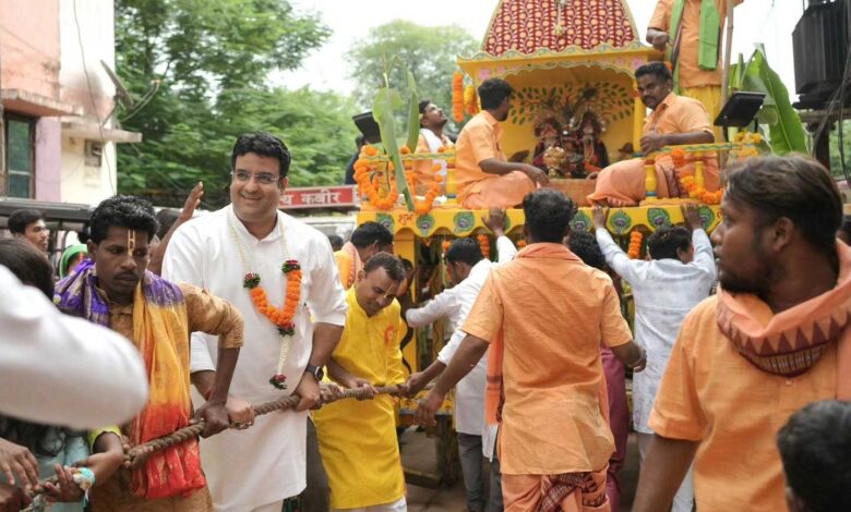 कोटा और गुढ़ियारी की जगन्नाथ रथयात्रा में उमड़ा आस्था का सैलाब कोटा और गुढ़ियारी की जगन्नाथ रथयात्रा में उमड़ा आस्था का सैलाब