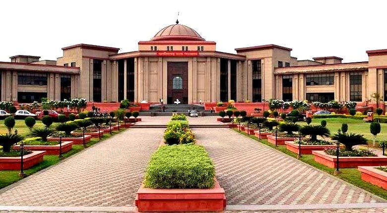 नाबालिग से शारीरिक संबंध के मामले में आरोपी को राहत नहीं, हाईकोर्ट का बड़ा फैसला नाबालिग से शारीरिक संबंध के मामले में आरोपी को राहत नहीं, हाईकोर्ट का बड़ा फैसला