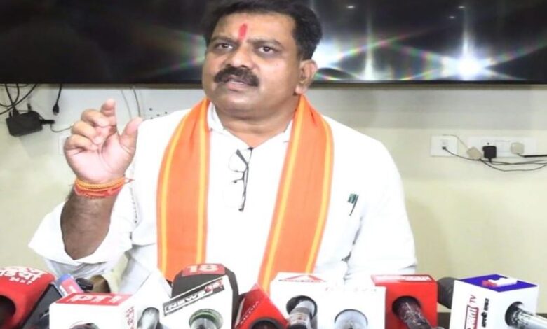 प्रथम कैबिनेट में 18 लाख से अधिक प्रधानमंत्री आवास निर्माण का लिया गया था संकल्प प्रथम कैबिनेट में 18 लाख से अधिक प्रधानमंत्री आवास निर्माण का लिया गया था संकल्प