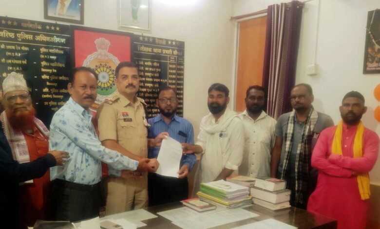सीपत क्षेत्र:जश्ने ईद मिलादुन्नबी का जुलूस 26 अगस्त बुधवार को,जुलूस गतौरा से होगा आगाज़ – मचखडा में समापन सीपत क्षेत्र:जश्ने ईद मिलादुन्नबी का जुलूस 26 अगस्त बुधवार को,जुलूस गतौरा से होगा आगाज़ – मचखडा में समापन