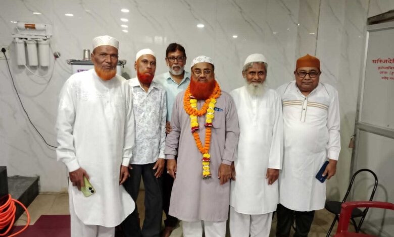 मो आरिफ बिलाल मस्जिद राजेन्द्र नगर के बने मुतवल्ली आवाम ने दी मुबारकबाद मो आरिफ बिलाल मस्जिद राजेन्द्र नगर के बने मुतवल्ली आवाम ने दी मुबारकबाद
