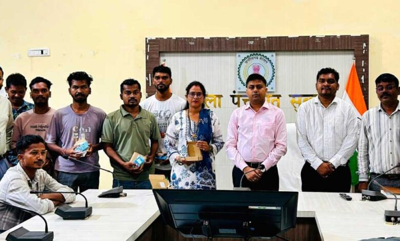 अब गांव में ही मिलेगी बैंकिंग सुविधा, सुकमा के 39 अटल डिजिटल सुविधा केंद्रों को माइक्रो एटीएम