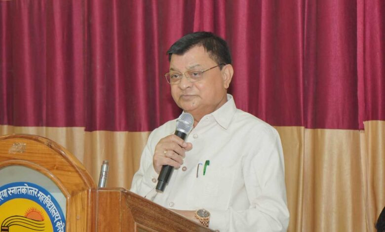 नशा जीवन को खोखला कर देता है: मंत्री लखनलाल देवांगन नशा जीवन को खोखला कर देता है: मंत्री लखनलाल देवांगन