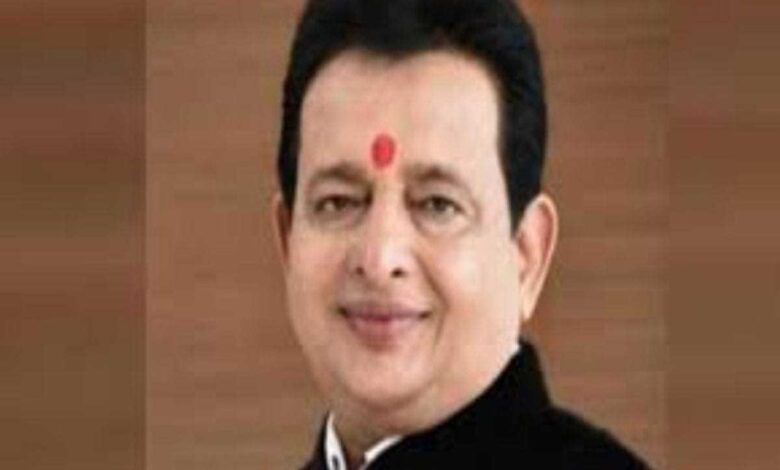 विधायक डॉ. संपत अग्रवाल ने सावन के प्रथम सोमवार पर किया भगवान भोलेनाथ का जलाभिषेक, प्रदेश की सुख-समृद्धि की मांगी मन्नत