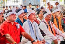 अब धमाकों की नहीं, रेडियो की गूंज