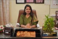 डॉ. वर्णिका शर्मा की अनुशंसा पर प्रदेश के स्कूलों एवं बालिका छात्रावासों में सेनेटरी पैड वेंडिंग मशीन की सुविधा उपलब्ध कराने पर जोर