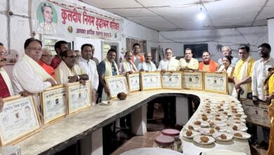 कुलदीप निगम वृद्धाश्रम के 37 वर्ष पूर्ण होने पर वरिष्ठ पत्रकारों एवं समाजसेवियों का सम्मान