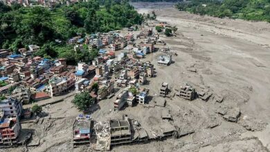 नेपाल बाढ़ में तबाही का भयावह चेहरा, मां की बाहों में मिली बच्ची समेत 23 शव बरामद