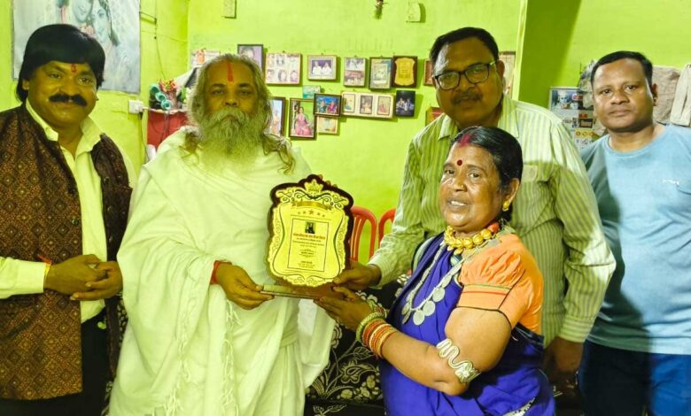 कौशल्या माता की महाआरती कार्यक्रम में सम्मिलित हुए राजेश्री महन्त जी