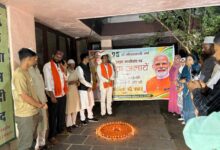 प्रधानमंत्री नरेन्द्र मोदी जी, के जन्मदिन पर हज कमेटी में दीप प्रज्जवलित कर दी गई शुभकामनाएं